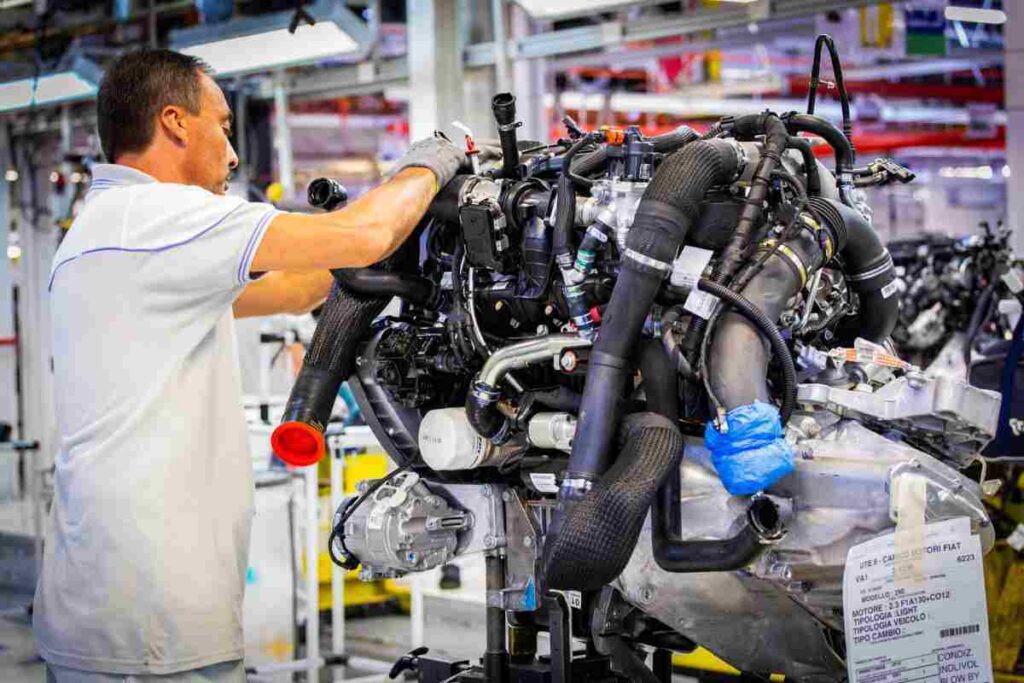 Exor Motor Elkann nell’occhio del ciclone, attacco durissimo: non solo Stellantis ...
