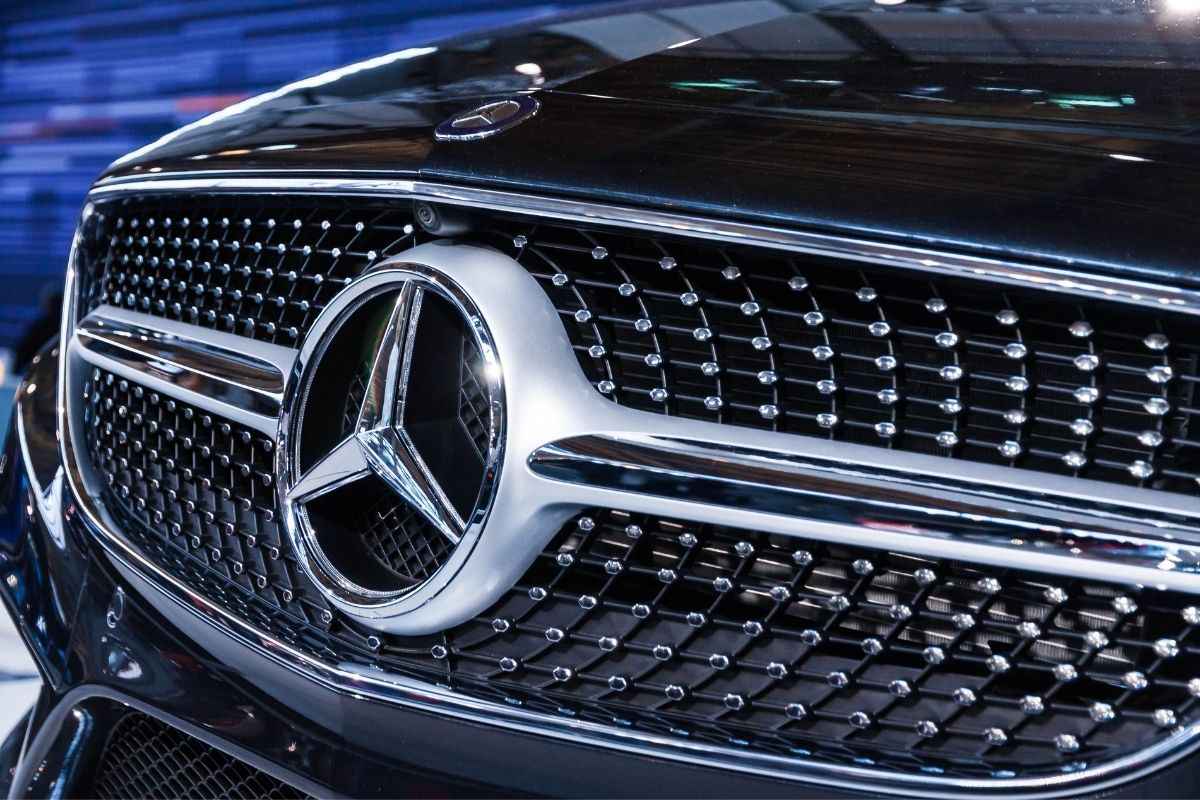 Mercedes GLC Special Edition 140: il SUV della Stella celebra 140 anni di storia