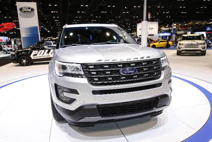 Ford Explorer problemi alle sospensioni