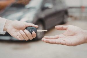 Passaggio di proprietà auto: come farlo nel 2026 senza errori