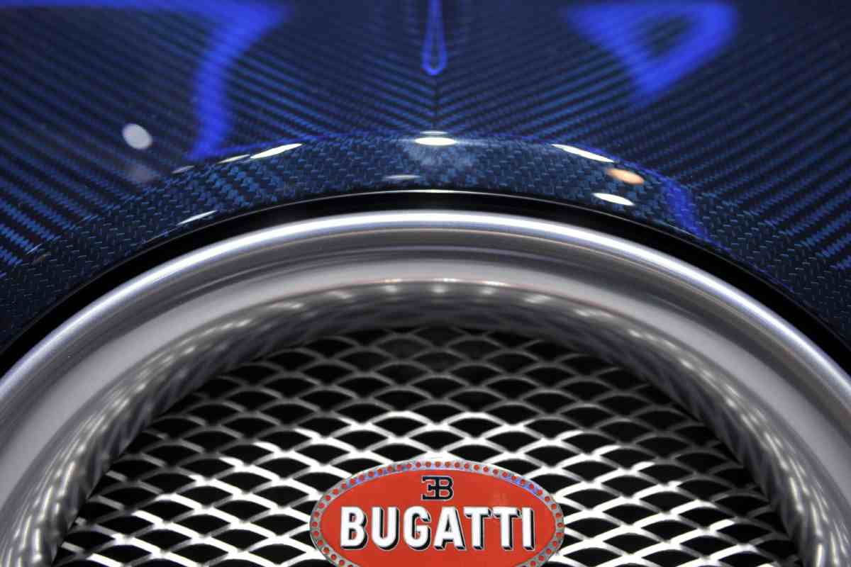 La Bugatti dimenticata che sembrava una Jaguar: un piccolo gioiellino senza tempo