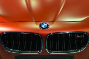 Il nuovo SUV BMW sconvolge il mercato: efficienza meccanica futuristica