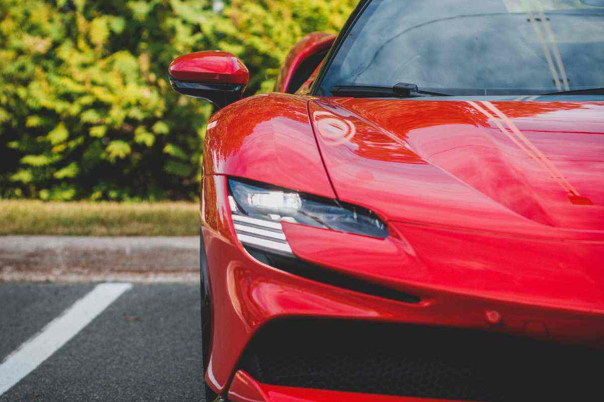 Ferrari fatti da parte