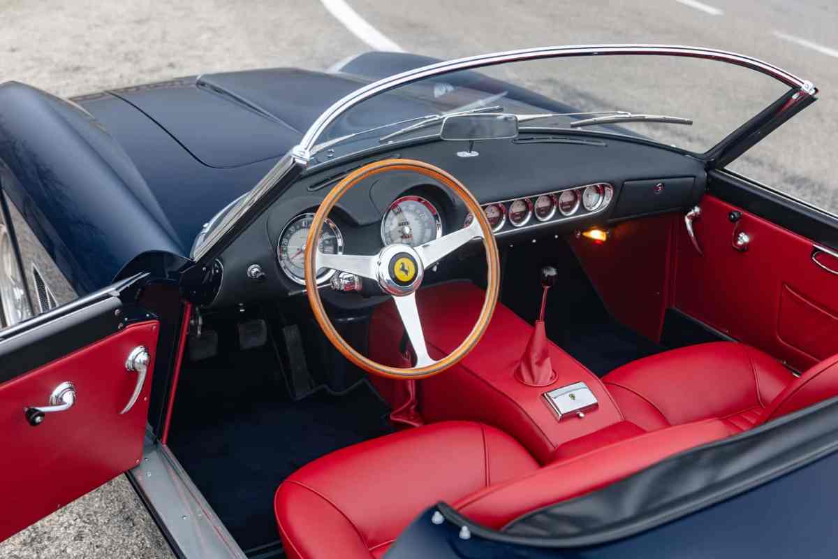 Ferrari 250 GT California 