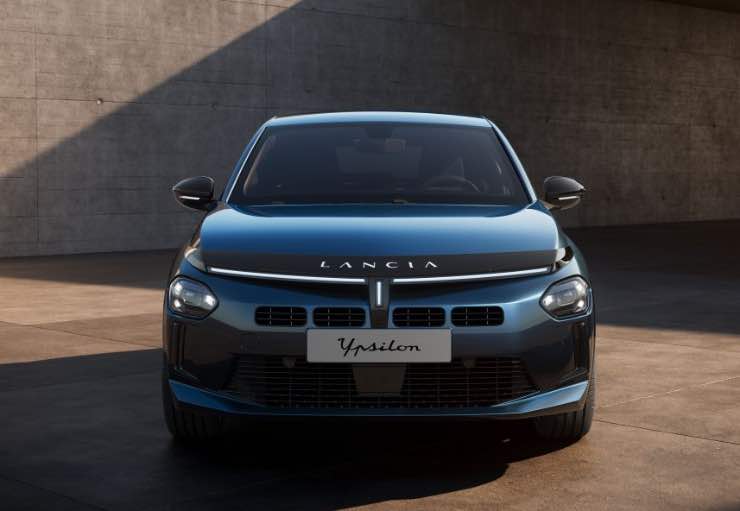 Lancia Ypsilon 12.950 euro di sconto