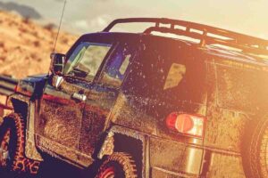 suzuki jimny fuoristrada novità robot Blanc