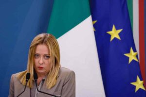 Il Governo introduce il nuovo dispositivo: costa 2000 euro e dovranno installarlo tutti a proprie spese