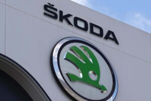 Skoda lascia la Cina: il clamoroso addio che cambia gli equilibri dell’auto globale