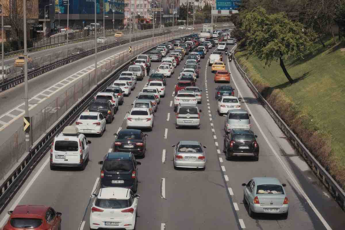 Nuova autostrada a 4 corsie in Italia, è finalmente realtà: coprirà una tratta importantissima
