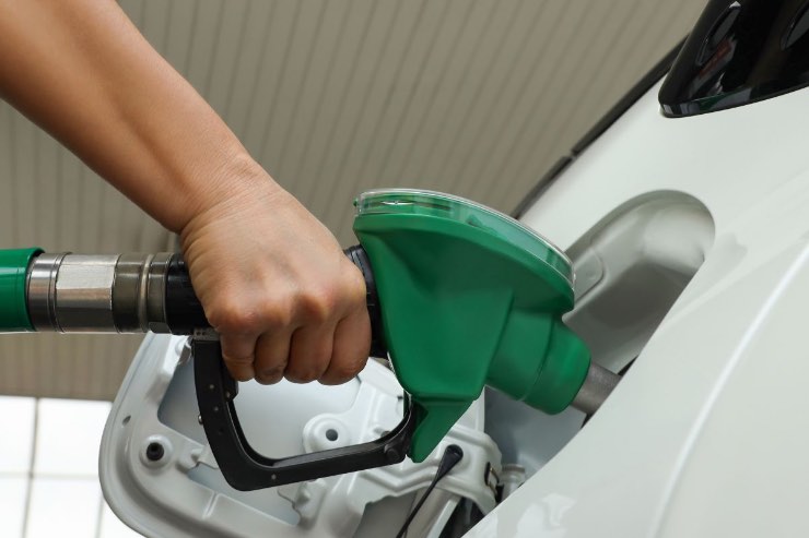 benzina petrolio Basilicata