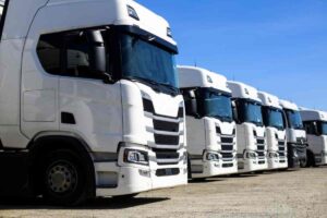 Camion, il mercato riparte davvero: marzo sorprende con una crescita a doppia cifra