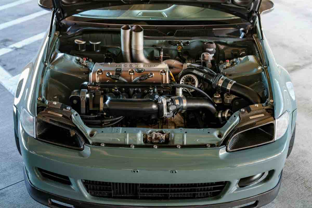 diesel 6 cilindri Giappone acqua