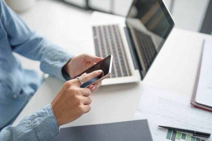 telefono applicazione benzina